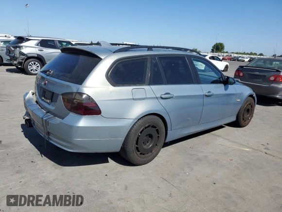 2007 BMW 3 Series 328xi z VIN WBAVT73597FZ36409, wystawiony jako Copart lot #61231975 z przebiegiem 236 005 mil mil oraz Szkoda całkowita • Salvage title. Historia ofert i sprzedaży dostępna na DreamBid. Obrazek 3.