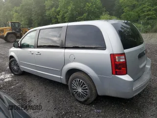 2009 Dodge Grand Caravan SE with VIN 2D8HN44E99R541957, listed as a Copart auction lot 60810425 with 172,392 mi miles and Salvage title. Bid and sale history available at DreamBid. Image 2.