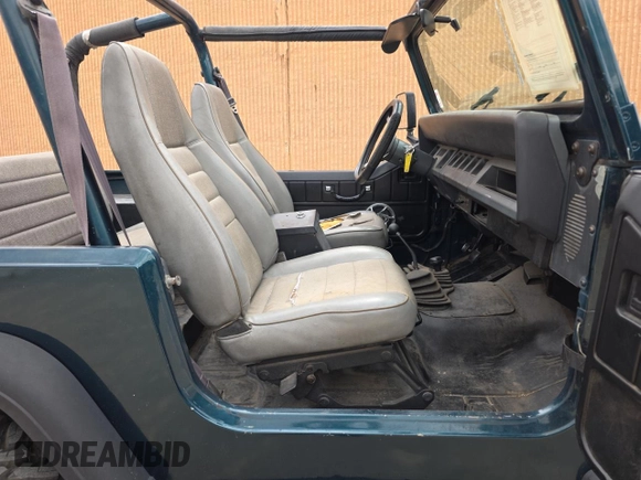 1995 Jeep Wrangler S with VIN 1J4FY19PXSP218282, listed as a Copart auction lot 63527435 with 160,957 mi miles and Clean title. Bid and sale history available at DreamBid. Image 5.