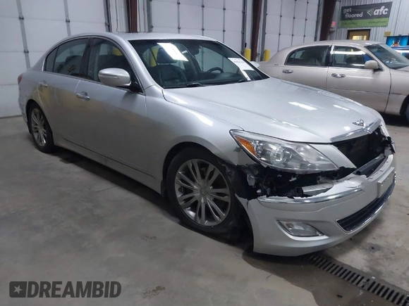 2013 Hyundai Genesis 3.8L z VIN KMHGC4DD4DU217488, wystawiony jako IAAI lot #41021234 z przebiegiem 204 960 mil mil oraz . Historia ofert i sprzedaży dostępna na DreamBid. Obrazek 1.