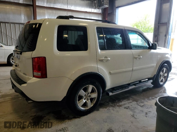 2011 Honda Pilot EX-L z VIN 5FNYF4H51BB031724, wystawiony jako Copart lot #57672095 z przebiegiem 188 724 mil mil oraz Nie do naprawy • Non repairable. Historia ofert i sprzedaży dostępna na DreamBid. Obrazek 3.
