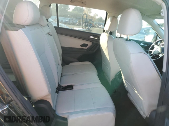 2018 Volkswagen Tiguan SEL with VIN 3VV3B7AX4JM020652, listed as a Copart auction lot 89194375 with 53,285 mi miles and Salvage Title. Bid and sale history available at DreamBid. Image 11.