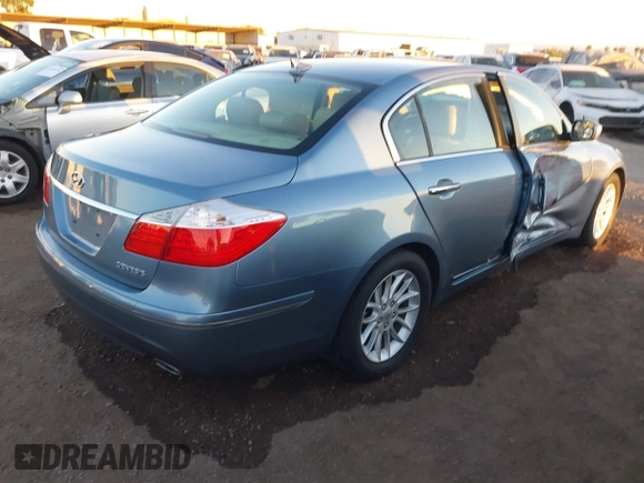 2009 Hyundai Genesis with VIN KMHGC46E19U043618, listed as a IAAI auction lot 41675082 with 108,568 mi miles and . Bid and sale history available at DreamBid. Image 4.