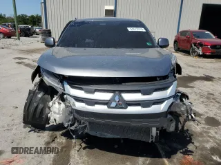 2024 Mitsubishi Outlander S z VIN JA4ARUAU7RU003304, wystawiony jako Copart lot #53675515 z przebiegiem 32 981 mil mil oraz Nie do naprawy. Historia ofert i sprzedaży dostępna na DreamBid. Obrazek 5.