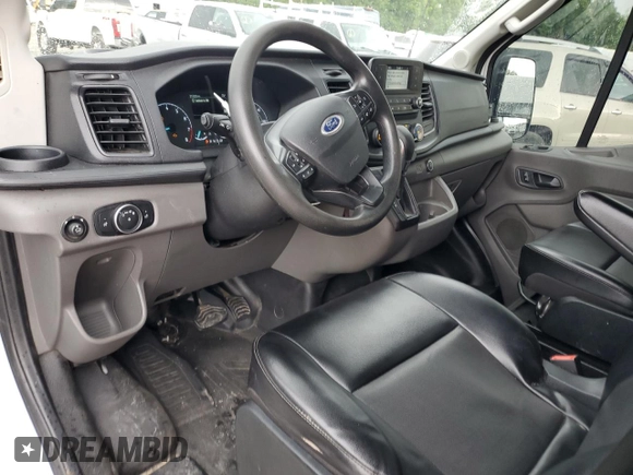 2020 Ford Transit Cargo with VIN 1FTBR3X8XLKB54445, listed as a Copart auction lot 64402515 with 213,226 mi miles and Clean title. Bid and sale history available at DreamBid. Image 8.