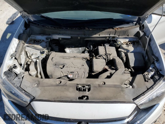 2018 Mitsubishi Outlander SEL z VIN JA4AR4AW5JU011133, wystawiony jako Copart lot #41871405 z przebiegiem 95 416 mil mil oraz Tytuł czysty. Historia ofert i sprzedaży dostępna na DreamBid. Obrazek 12.