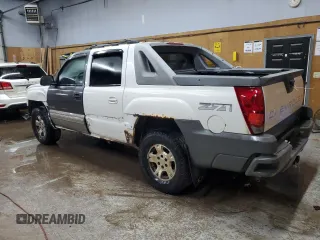 2002 Chevrolet Avalanche with VIN 3GNEK13TX2G288577, listed as a Copart auction lot 76837824 with 209,149 mi miles and Clean Title. Bid and sale history available at carsss.com. Image 2.