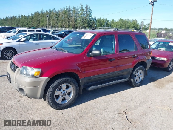 2005 Ford Escape XLT с VIN 1FMCU93155KA28328, выставлен на аукционе IAAI как лот 42293762 с пробегом 136 907 миль миль и . История ставок и продаж доступна на DreamBid. Изображение 2.