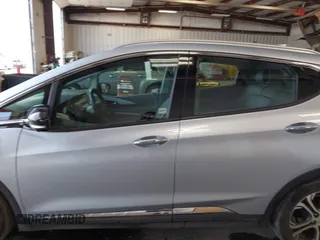 2017 Chevrolet Bolt EV Premier with VIN 1G1FX6S00H4174329, listed as a IAAI auction lot 42444274 with 84,193 mi miles and . Bid and sale history available at DreamBid. Image 14.