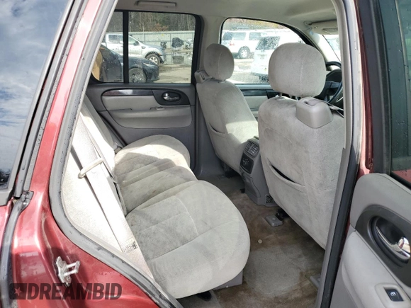 2005 GMC Envoy SLT with VIN 1GKDT13S452303889, listed as a Copart auction lot 44611745 with 177,462 mi miles and Salvage Title. Bid and sale history available at carsss.com. Image 11.