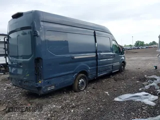 2019 Ford Transit with VIN 1FTYR3XM5KKB49658, listed as a IAAI auction lot 42262878 with 74,645 mi miles and . Bid and sale history available at DreamBid. Image 4.
