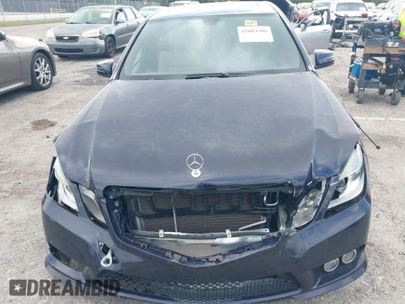 2010 Mercedes-Benz E 350 Luxury with VIN WDDHF5GB8AA083734, listed as a IAAI auction lot 42084306 with 141,838 mi miles and . Bid and sale history available at carsss.com. Image 13.