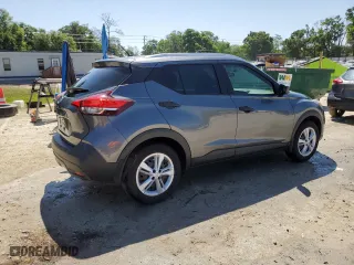 2019 Nissan Kicks S with VIN 3N1CP5CU3KL560060, listed as a Copart auction lot 52250195 with 22,764 mi miles and Non Repairable. Bid and sale history available at carsss.com. Image 3.