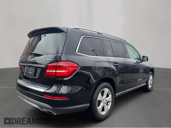 2017 Mercedes-Benz GLS 450 z VIN 4JGDF6EE4HA858306, wystawiony jako Copart lot #62227775 z przebiegiem 208 038 mil mil oraz Czysty tytuł • Clean title. Historia ofert i sprzedaży dostępna na DreamBid. Obrazek 4.