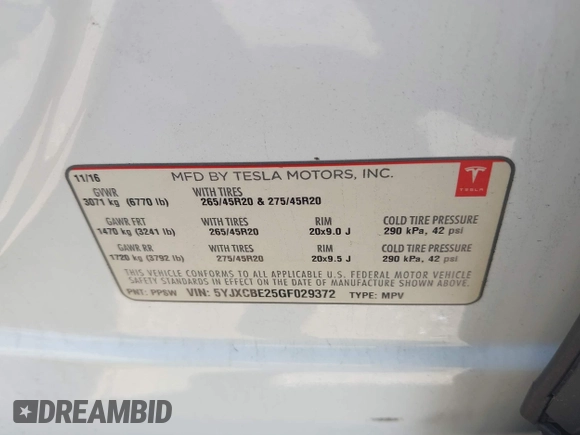 2016 Tesla Model X 70D z VIN 5YJXCBE25GF029372, wystawiony jako IAAI lot #42325335 z przebiegiem 80 071 mil mil oraz . Historia ofert i sprzedaży dostępna na DreamBid. Obrazek 9.