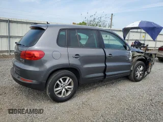 2013 Volkswagen Tiguan S с VIN WVGBV3AX6DW592011, выставлен на аукционе Copart как лот 59802095 с пробегом 112 485 миль миль и Списание • Salvage title. История ставок и продаж доступна на DreamBid. Изображение 3.