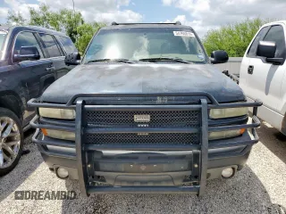2001 Chevrolet Tahoe LT with VIN 1GNEK13T11R207478, listed as a Copart auction lot 54766815 with 301,575 mi miles and Salvage title. Bid and sale history available at DreamBid. Image 5.