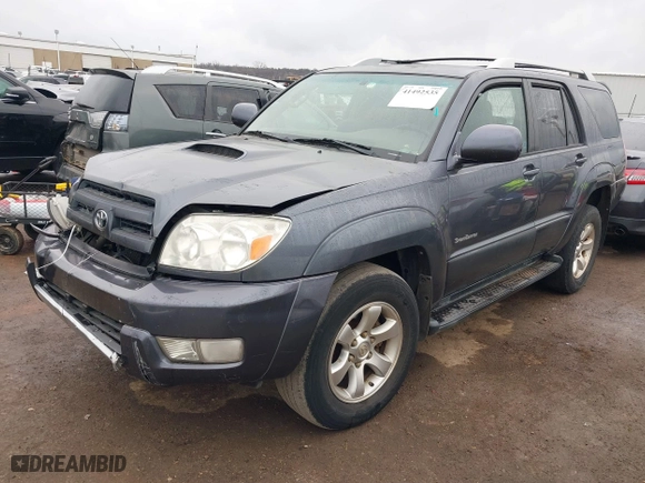 2005 Toyota 4Runner SR5 with VIN JTEZU14R258025609, listed as a IAAI auction lot 41492535 with 111,058 mi miles. Bid and sale history available at carsss.com. Image 17.