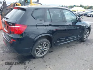 2017 BMW X3 xDrive28i z VIN 5UXWX9C36H0W78956, wystawiony jako IAAI lot #42052767 z przebiegiem 45 516 mil mil oraz . Historia ofert i sprzedaży dostępna na DreamBid. Obrazek 4.