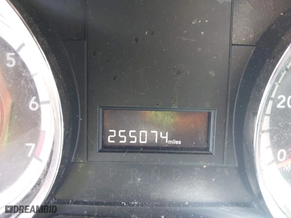2014 Dodge Grand Caravan SXT with VIN 2C4RDGCG3ER128971, listed as a IAAI auction lot 41921386 with 255,074 mi miles. Bid and sale history available at carsss.com. Image 7.