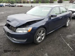 2014 Volkswagen Passat SE с VIN 1VWBP7A30EC008267, выставлен на аукционе Copart как лот 60261435 с пробегом 93 306 миль миль и Списание • Salvage title. История ставок и продаж доступна на DreamBid. Изображение 1.