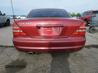 2001 Mercedes-Benz SLK 230/320 z VIN WDBKK65F71F177838, wystawiony jako Copart lot #58118125 z przebiegiem 156 970 mil mil oraz Szkody całkowita. Historia ofert i sprzedaży dostępna na DreamBid. Obrazek 6.