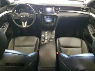 2020 Infiniti QX50 ESSENTIAL with VIN 3PCAJ5M32LF114512, listed as a Copart auction lot 55072625 with 131,863 mi miles and Clean Title. Bid and sale history available at carsss.com. Image 8.