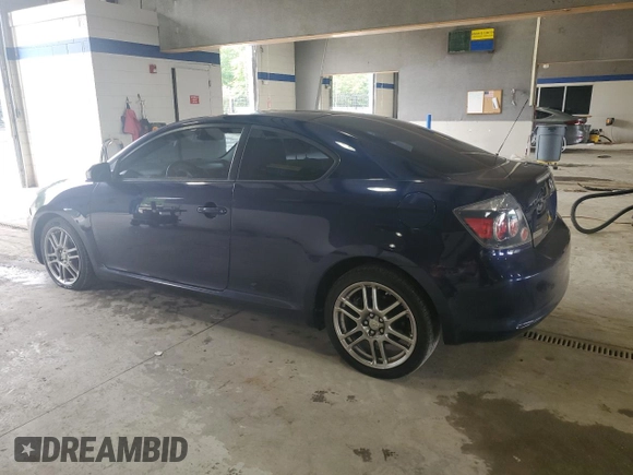 2010 Scion tC z VIN JTKDE3B71A0307041, wystawiony jako Copart lot #58983495 z przebiegiem 144 056 mil mil oraz Czysty tytuł • Clean title. Historia ofert i sprzedaży dostępna na DreamBid. Obrazek 2.