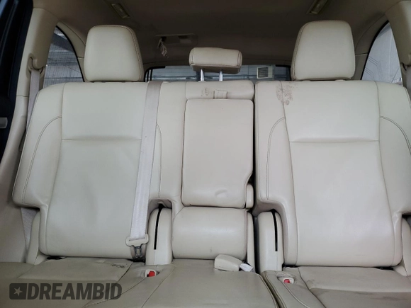 2017 Toyota Highlander XLE z VIN 5TDJZRFH8HS371458, wystawiony jako Copart lot #53861415 z przebiegiem 160 802 mil mil oraz Szkoda całkowita • Salvage title. Historia ofert i sprzedaży dostępna na DreamBid. Obrazek 10.