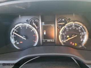 2022 Toyota 4Runner TRD Off Road with VIN JTEPU5JR7N6030917, listed as a Copart auction lot 41658425 with 35,616 mi miles and Salvage Title. Bid and sale history available at carsss.com. Image 9.