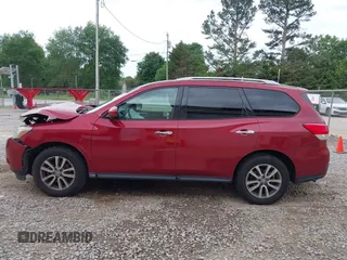 2016 Nissan Pathfinder SV with VIN 5N1AR2MM2GC629654, listed as a IAAI auction lot 42170119 with 121,000 mi miles and . Bid and sale history available at DreamBid. Image 14.
