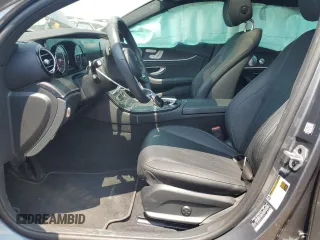 2019 Mercedes-Benz E 300 with VIN WDDZF4KB5KA637769, listed as a Copart auction lot 60450135 with 6,652 mi miles and Clean title. Bid and sale history available at DreamBid. Image 7.