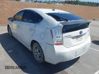 2010 Toyota Prius II with VIN JTDKN3DU7A0036990, listed as a IAAI auction lot 41974602 with 191,348 mi miles. Bid and sale history available at carsss.com. Image 3.