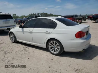 2011 BMW 3 Series 328i with VIN WBAPH7G59BNN07712, listed as a Copart auction lot 53477955 with 88,400 mi miles and Salvage Title. Bid and sale history available at carsss.com. Image 2.