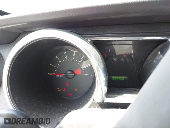 2008 Ford Mustang Deluxe with VIN 1ZVHT80N685119283, listed as a IAAI auction lot 41930262 with 93,445 mi miles and . Bid and sale history available at DreamBid. Image 7.