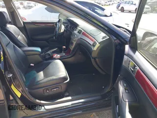 2005 Lexus ES 350 z VIN JTHBA30G655127140, wystawiony jako IAAI lot #42219708 z przebiegiem 206 731 mil mil oraz . Historia ofert i sprzedaży dostępna na DreamBid. Obrazek 5.