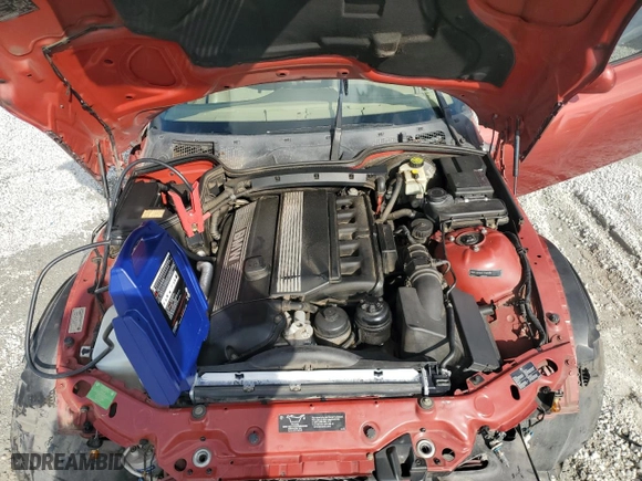 2001 BMW Z3 2.5i with VIN WBACN33401LM03049, listed as a Copart auction lot 44110745 with 187,968 mi miles and Salvage Title. Bid and sale history available at carsss.com. Image 11.