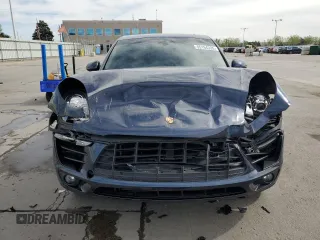 2017 Porsche Macan with VIN WP1AA2A51HLB03458, listed as a Copart auction lot 55164335 with 53,156 mi miles and Salvage title. Bid and sale history available at DreamBid. Image 5.
