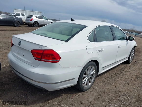 2012 Volkswagen Passat SEL with VIN 1VWCP7A30CC090499, listed as a IAAI auction lot 42037393 with 174,582 mi miles. Bid and sale history available at carsss.com. Image 4.