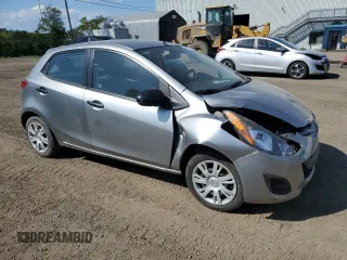 2011 Mazda 2 Sport z VIN JM1DE1HY5B0106904, wystawiony jako Copart lot #58488095 z przebiegiem 40 707 mil mil oraz Nie do naprawy • Non repairable. Historia ofert i sprzedaży dostępna na DreamBid. Obrazek 4.
