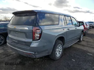 2022 Chevrolet Suburban LT with VIN 1GNSKCKD2NR274380, listed as a Copart auction lot 40988343 with 17,764 mi miles and Salvage Title. Bid and sale history available at DreamBid. Image 3.