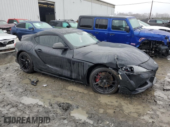 2021 Toyota GR Supra 3.0 with VIN WZ1DB0C07MW035825, listed as a Copart auction lot 85077294 with 25,157 mi miles and Salvage Title. Bid and sale history available at carsss.com. Image 4.