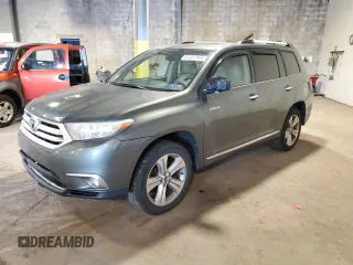 2013 Toyota Highlander Limited z VIN 5TDDK3EH4DS242000, wystawiony jako Copart lot #65437965 z przebiegiem 149 776 mil mil oraz Szkoda całkowita • Salvage title. Historia ofert i sprzedaży dostępna na DreamBid. Obrazek 1.