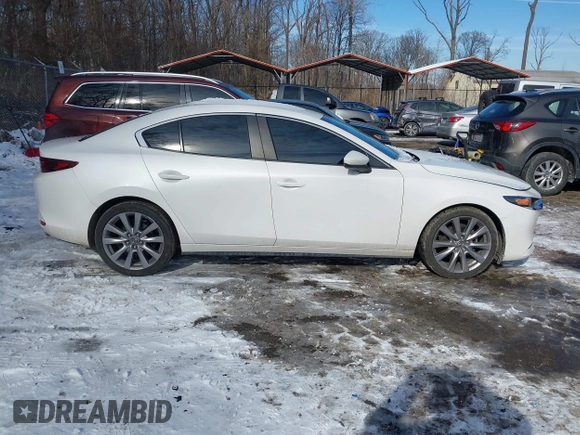 2019 Mazda 3 w/Select with VIN 3MZBPAALXKM106553, listed as a IAAI auction lot 41398725 with 109,906 mi miles. Bid and sale history available at carsss.com. Image 13.