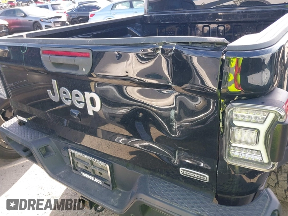 2020 Jeep Gladiator Overland with VIN 1C6HJTFG2LL149056, listed as a IAAI auction lot 41524168 with 113,503 mi miles and . Bid and sale history available at DreamBid. Image 17.