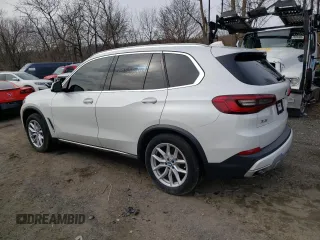2019 BMW X5 xDrive40i with VIN 5UXCR6C53KLL09121, listed as a Copart auction lot 40555843 with 54,041 mi miles. Bid and sale history available at carsss.com. Image 2.