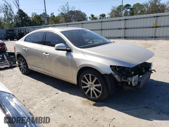 2017 Volvo S60 Inscription Platinum with VIN LYV402TM9HB128991, listed as a Copart auction lot 42903374 with 71,195 mi miles. Bid and sale history available at carsss.com. Image 4.