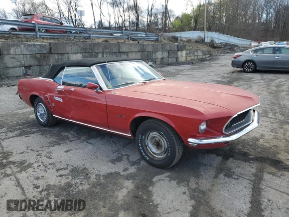 1969 Ford Mustang с VIN 9T03F120746, выставлен на аукционе Copart как лот 51998695 с пробегом 91 574 миль миль и Списание • Salvage title. История ставок и продаж доступна на DreamBid. Изображение 4.
