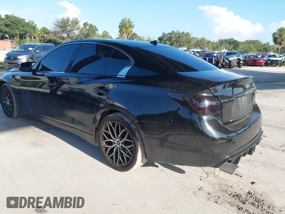 2014 Infiniti Q50 Premium with VIN JN1BV7AP0EM689359, listed as a IAAI auction lot 42671613 with 152,334 mi miles and . Bid and sale history available at DreamBid. Image 3.