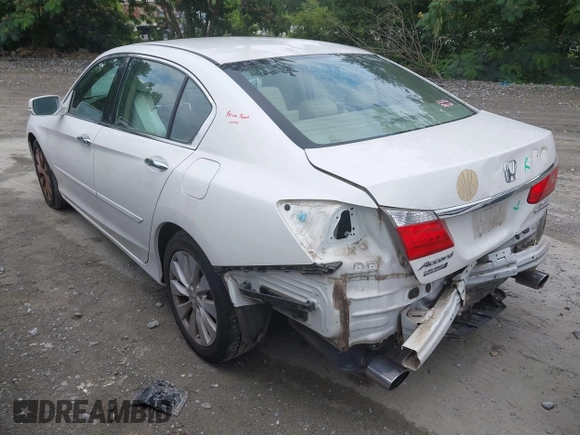 2013 Honda Accord Touring z VIN 1HGCR3F9XDA032241, wystawiony jako IAAI lot #42354887 z przebiegiem 152 067 mil mil oraz . Historia ofert i sprzedaży dostępna na DreamBid. Obrazek 3.